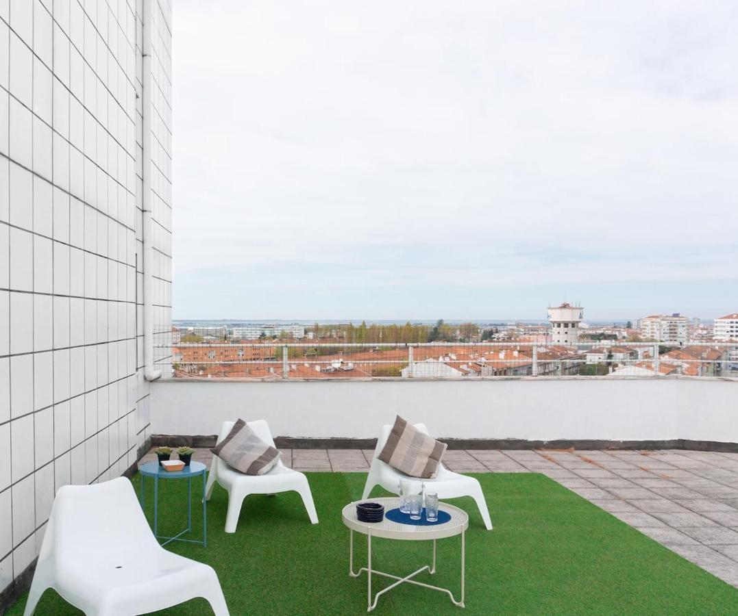 8Rooftop - T2 Com Terraco E Vista Para As Salinas! Apartment Aveiro Ngoại thất bức ảnh